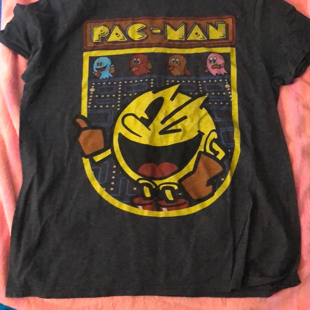 tee shirt
